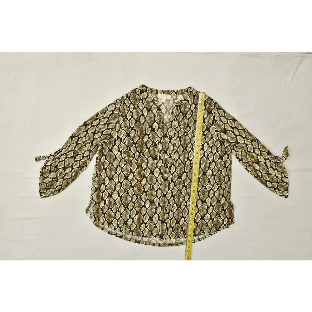 Michael Kors Women's XXL Snakeskin Print V-Neck Blouse 3/4 Sleeve with Gold Tone